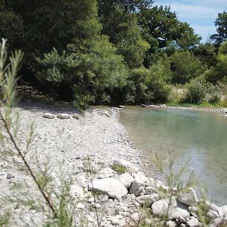 Un Petit Coin De Paradis * Le Pegue